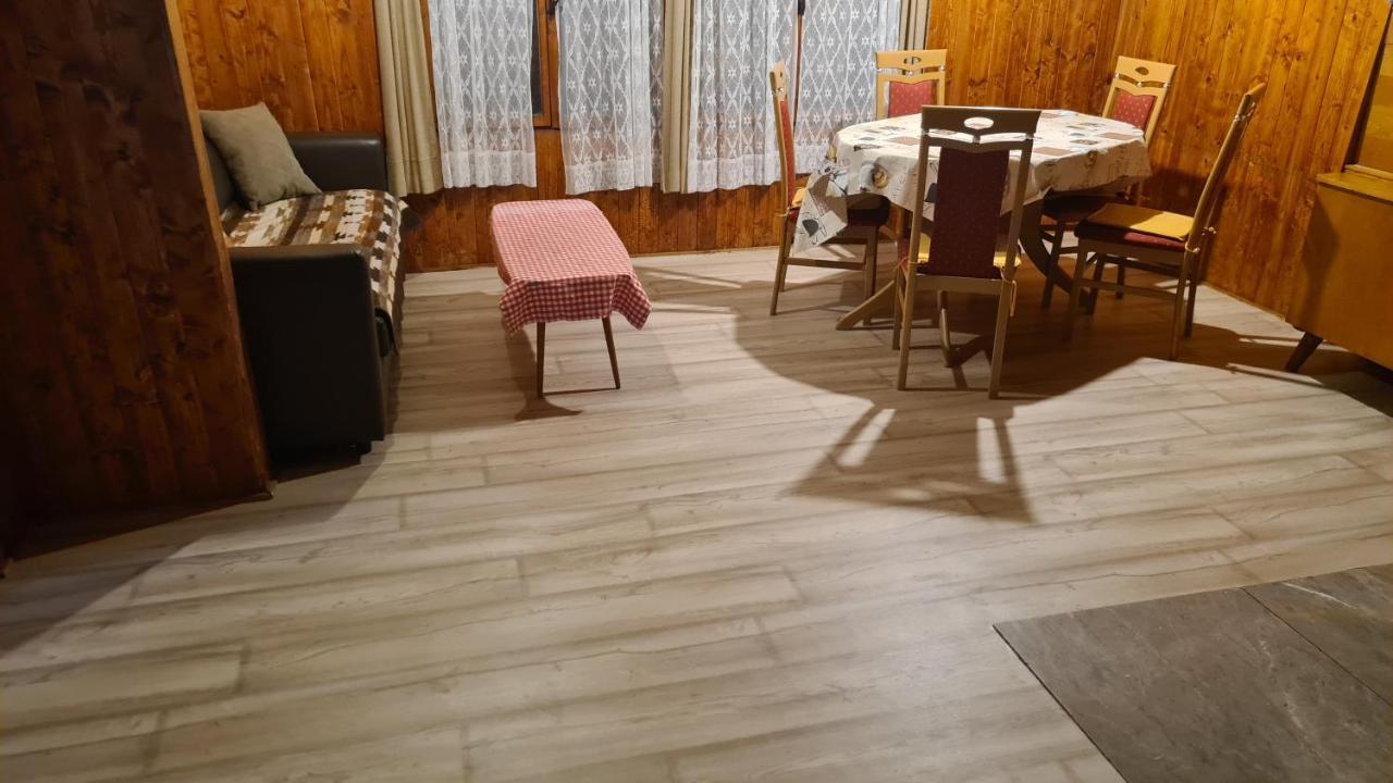 Slovak Cottage Near Bratislava In The Heart Of The Carpathians Modra Ngoại thất bức ảnh